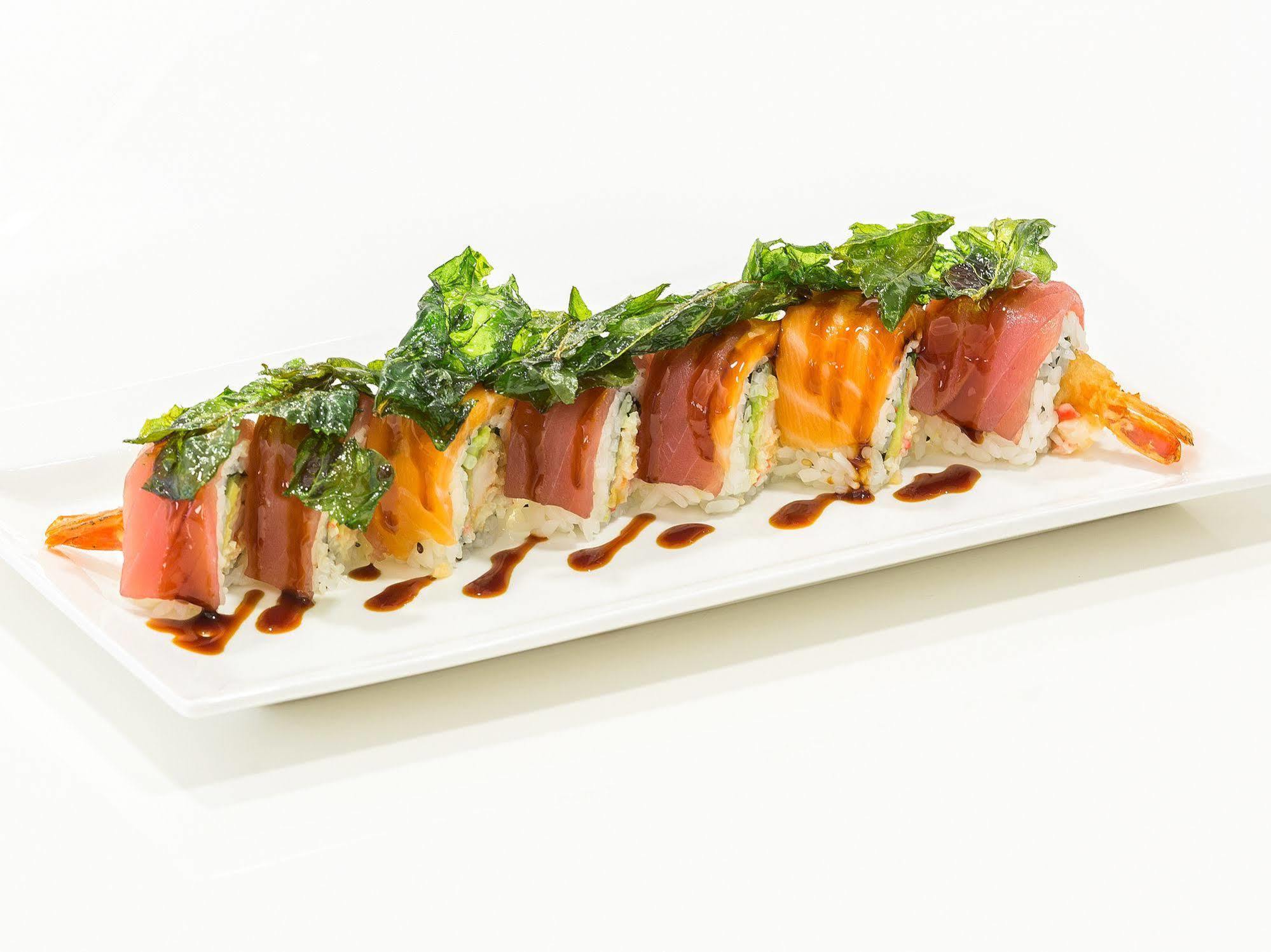 Merchants Crown Suites And Spa Prag Eksteriør billede A sushi roll